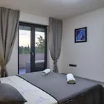 In With Private Pool *