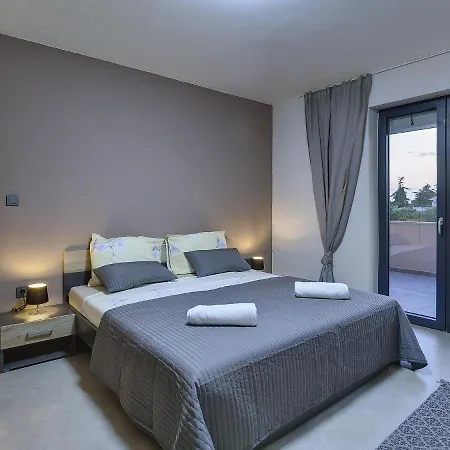 In With Private Pool Villa
