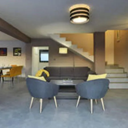 In With Private Pool *