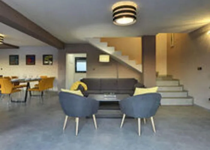 In With Private Pool *